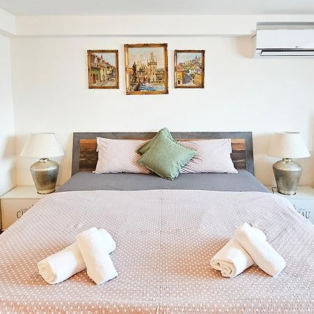 Apartman Praha Brevnov エクステリア 写真