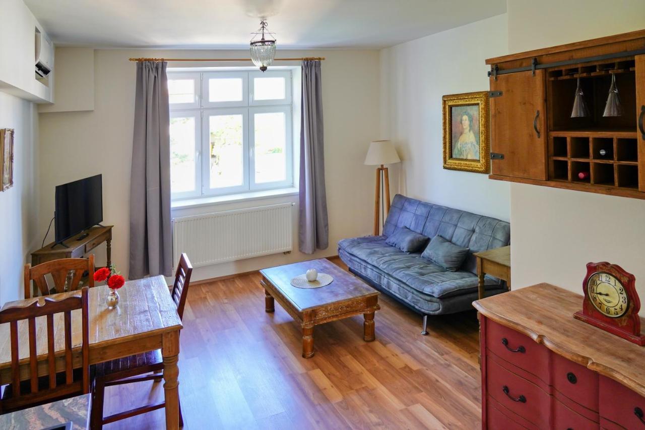 Apartman Praha Brevnov エクステリア 写真
