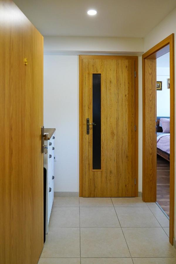 Apartman Praha Brevnov エクステリア 写真