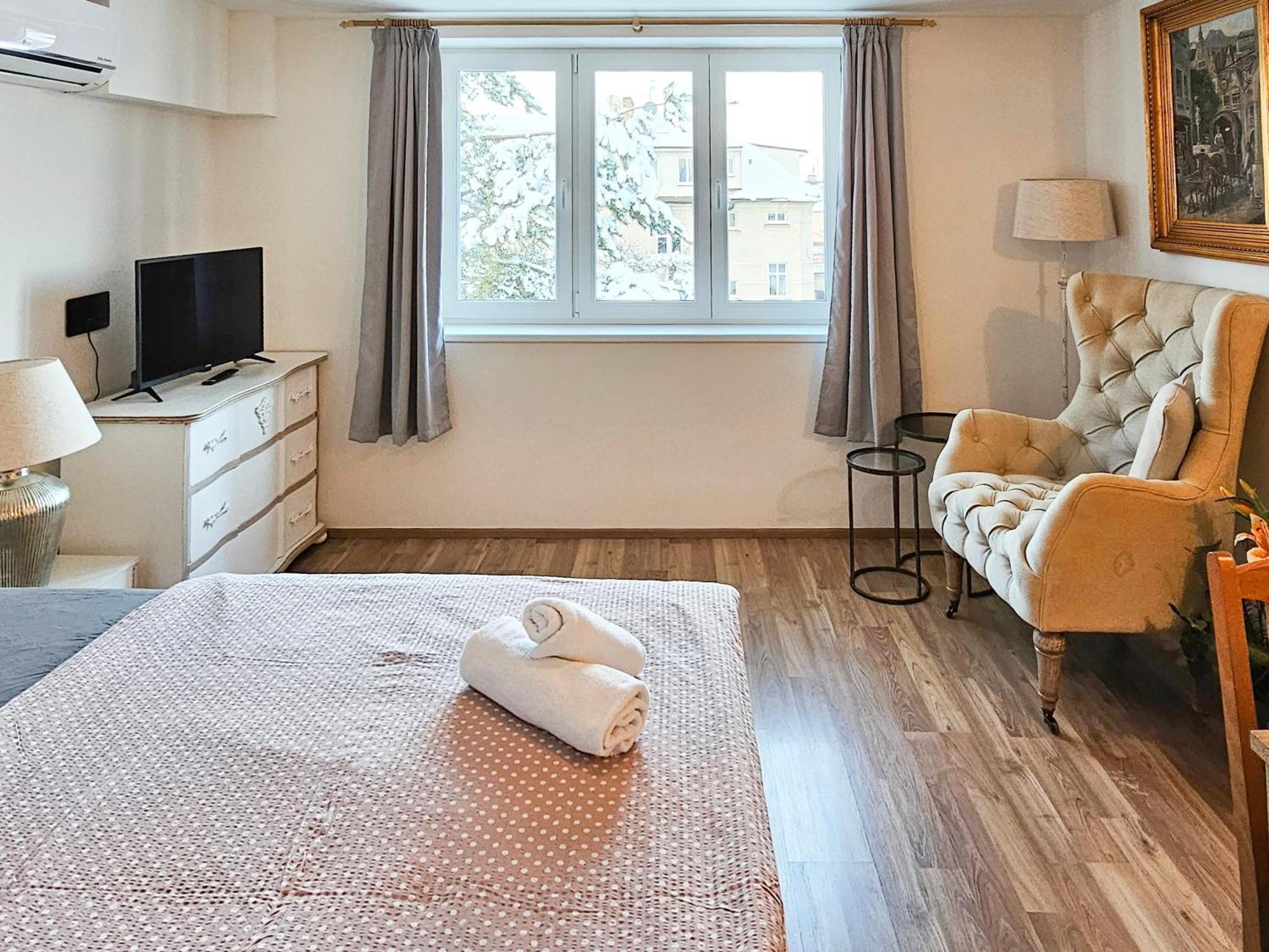 Apartman Praha Brevnov エクステリア 写真